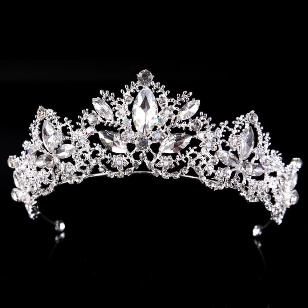 Beautiful wedding crown/tiara